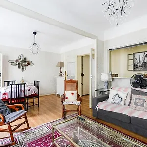 charming-apartment-near-olympiades-by-guestready.fr-paris.fr/
